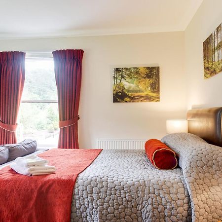 Old Rose And Crown Hotel Birmingham Rubery Экстерьер фото